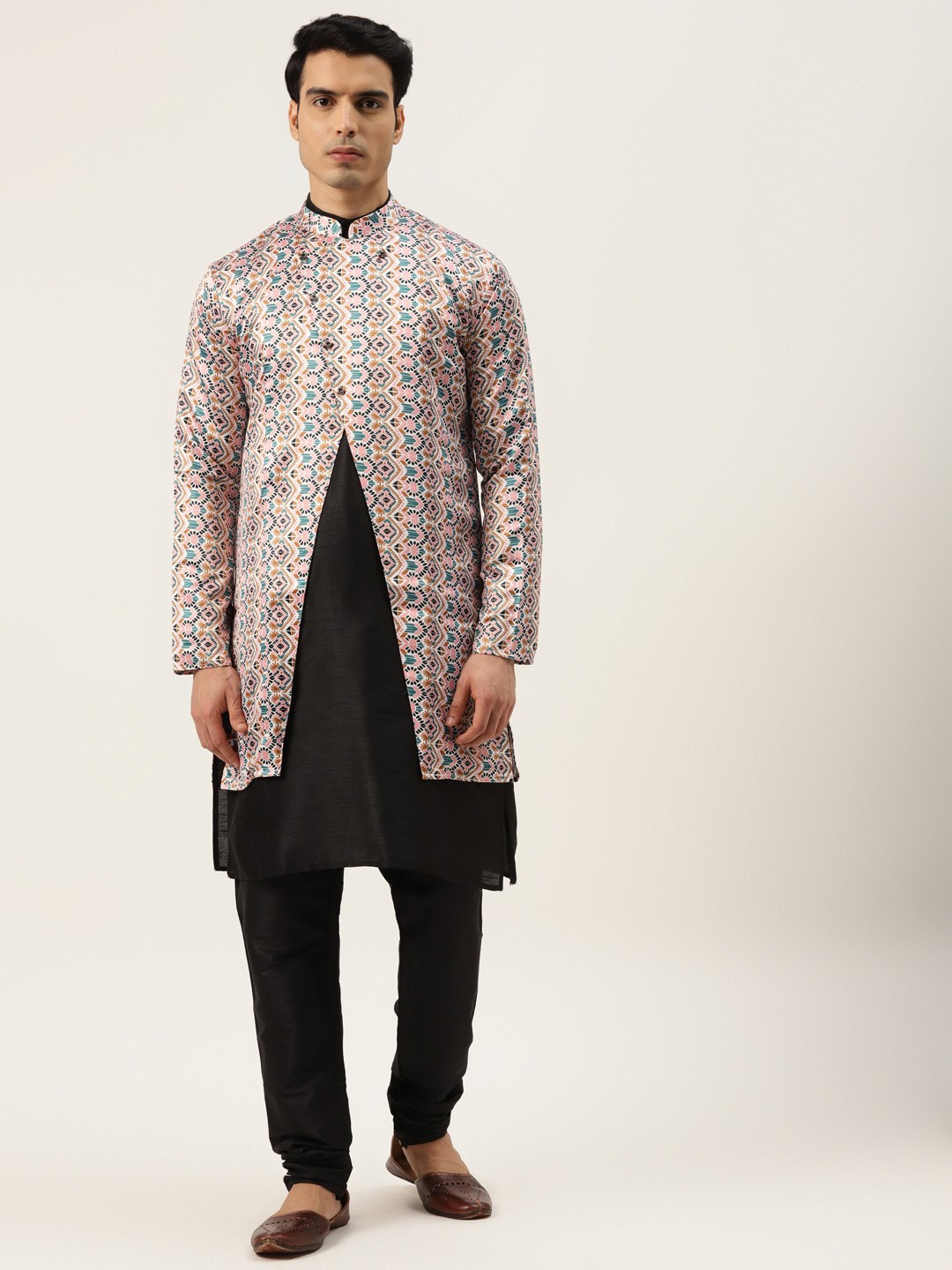 

SOJANYA Men Black & White Kurta with Churidar
