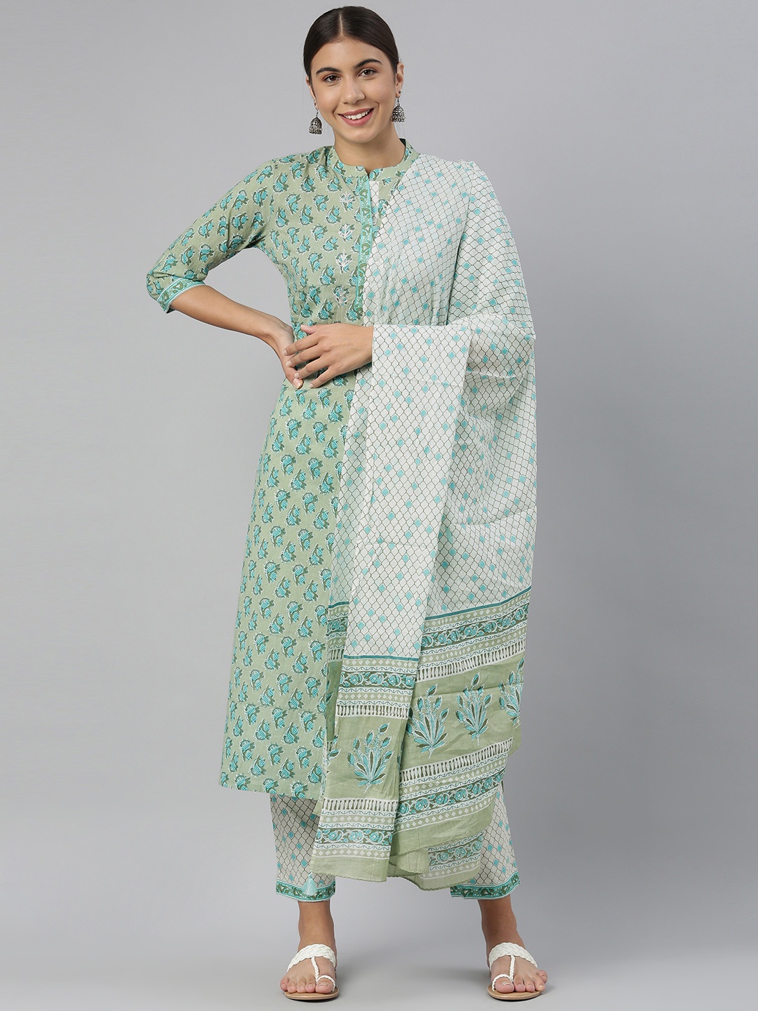 

AHIKA Women Sea Green Ethnic Motifs Printed Pure Cotton Kurta with Trousers & Dupatta