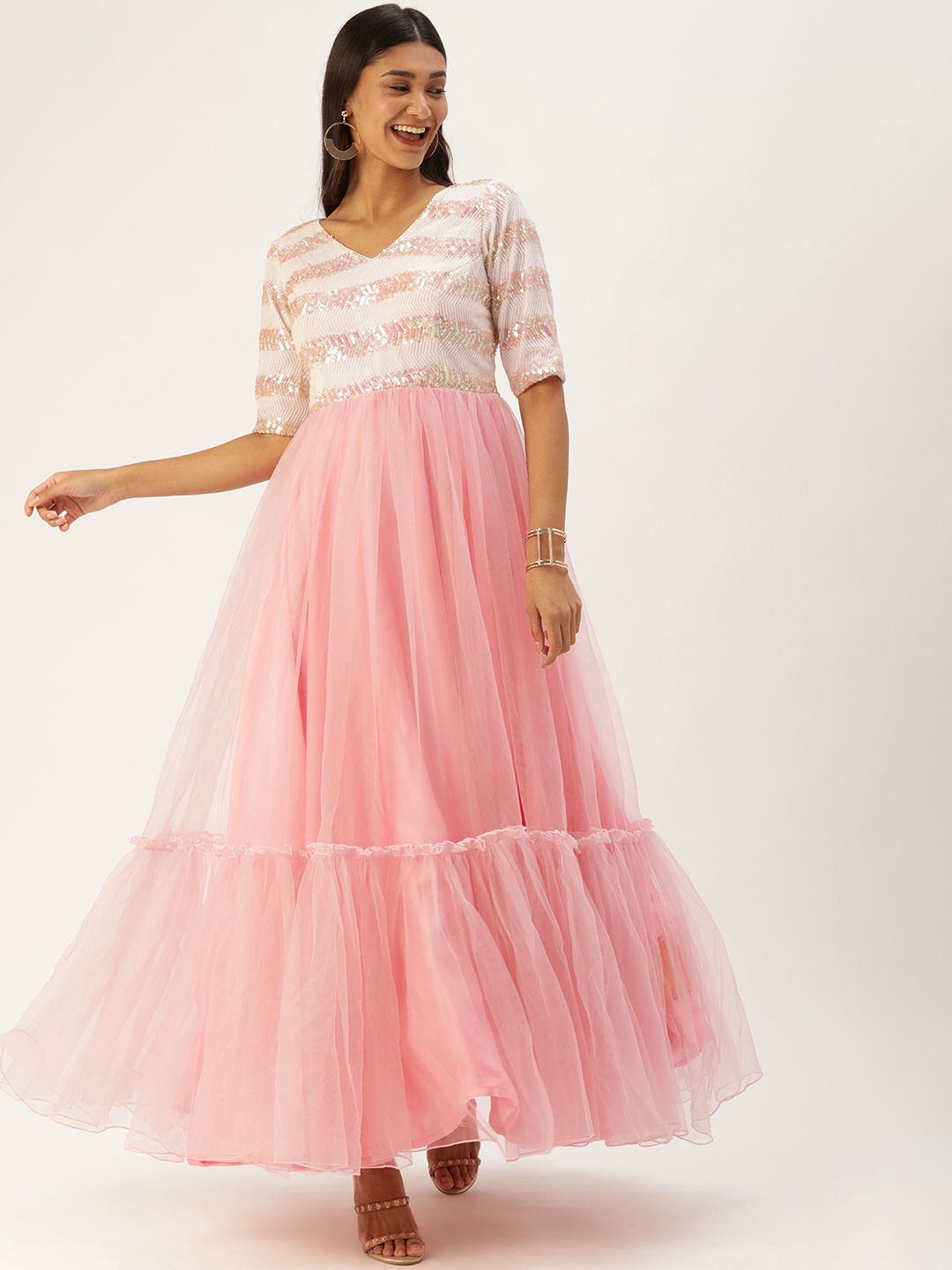 

Ethnovog Off-White Peach-Coloured Net Made to Measure Flounce Hem Gown