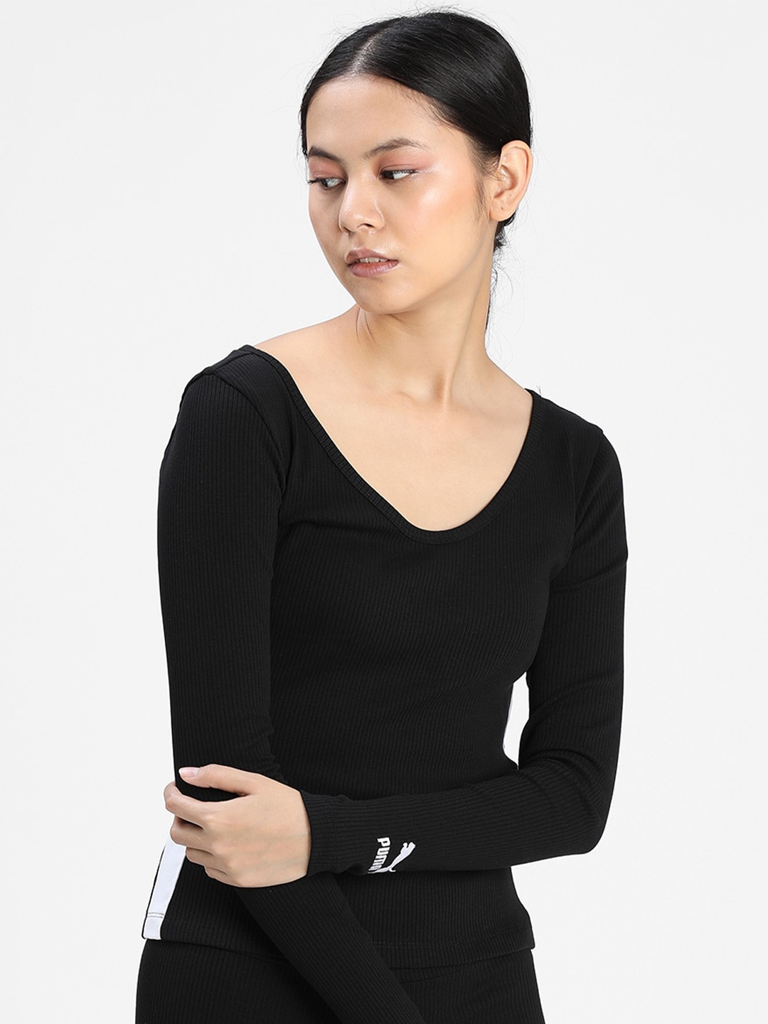 

Puma Women Black Classics Rib LS Top