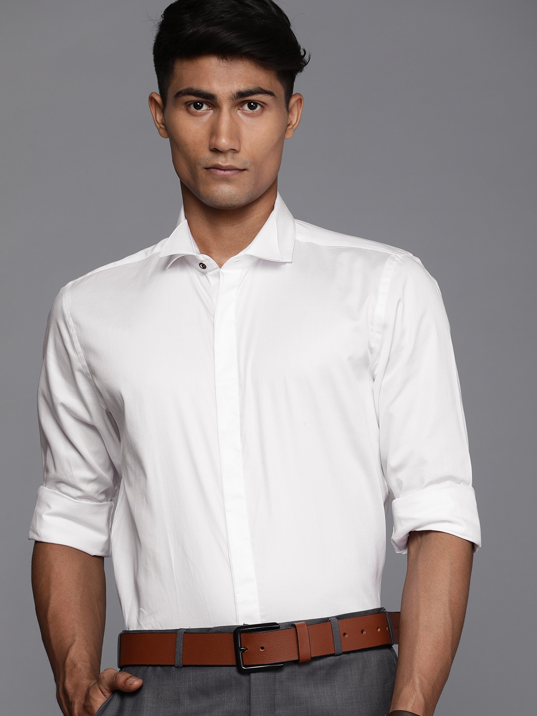 

Raymond Men White Solid Formal Shirt