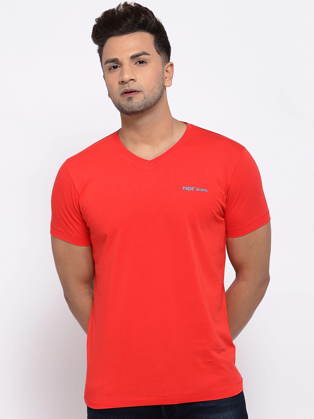 

Pepe Jeans Men Red Solid V-Neck T-shirt