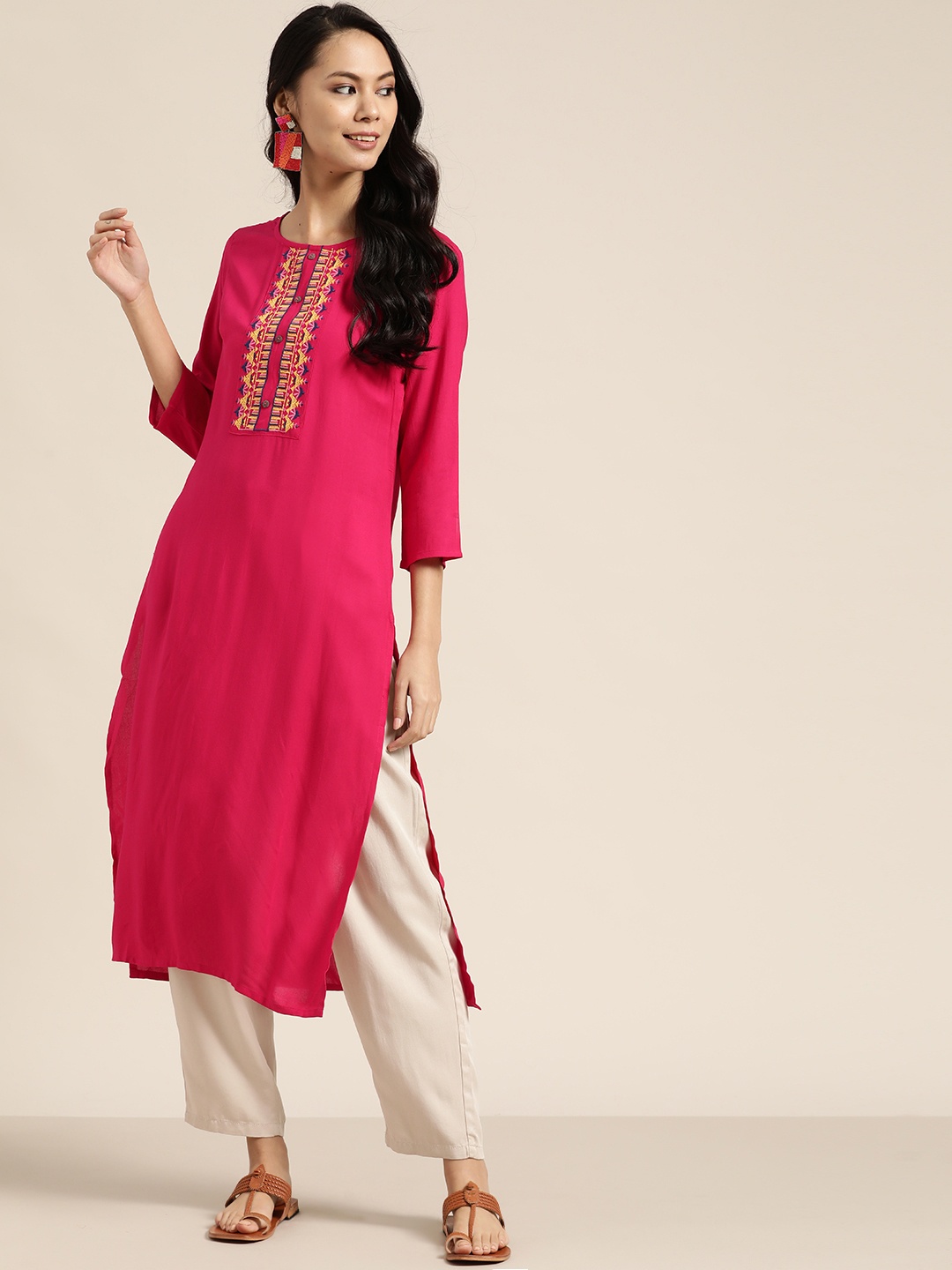 

Sangria Women Pink Ethnic Motifs Yoke Design Thread Work Kurta