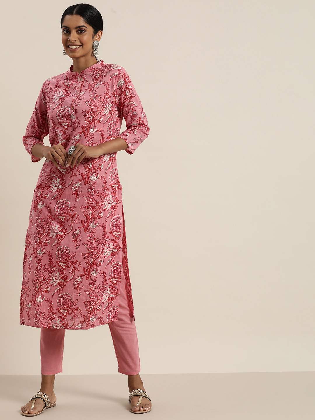 

Sangria Women Pink & White Pure Cotton Floral Printed Kurta with Trousers