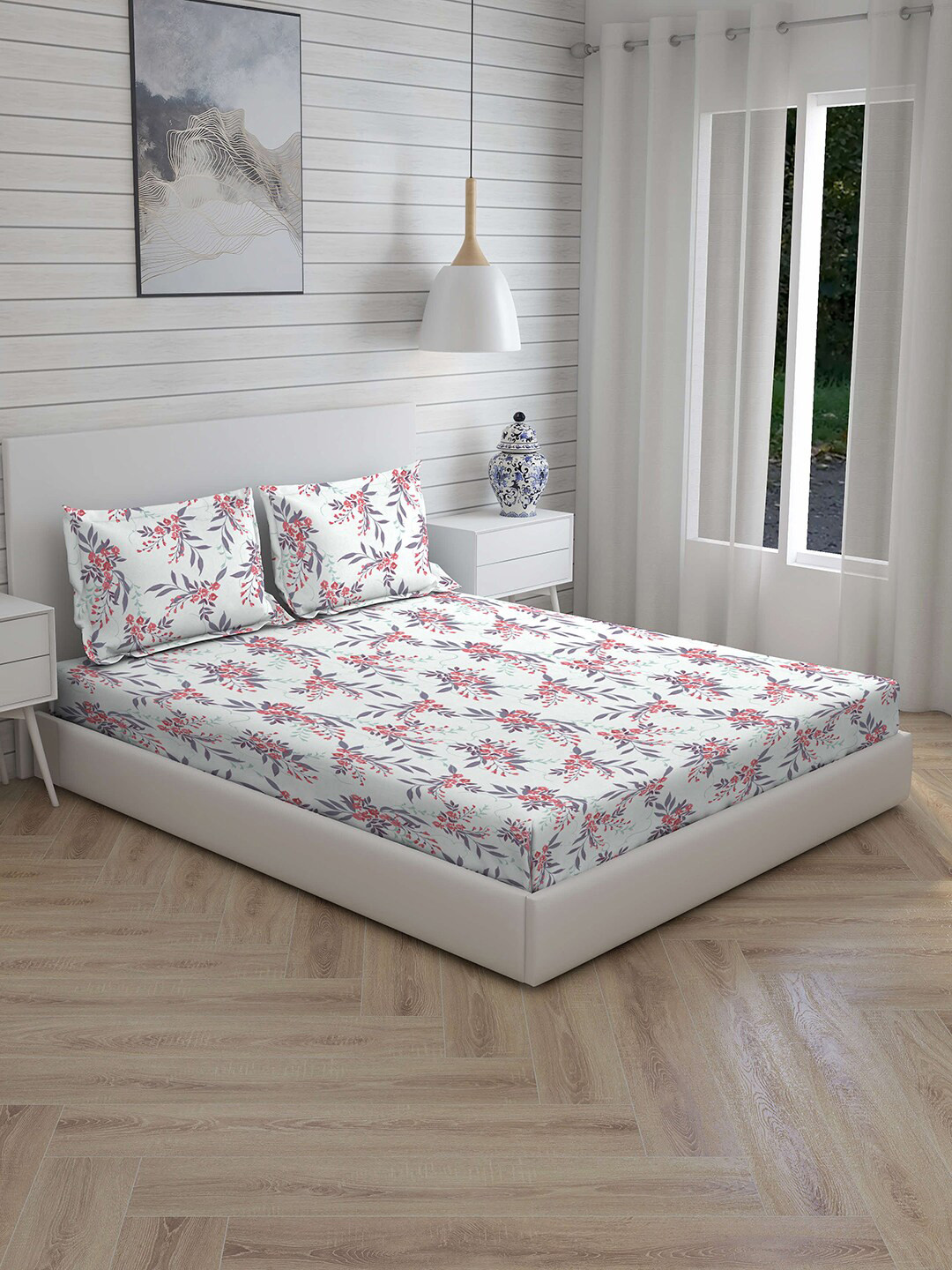 

Boutique Living India White & Grey Floral 210 TC Cotton 1 King Bedsheet with 2 Pillow Covers