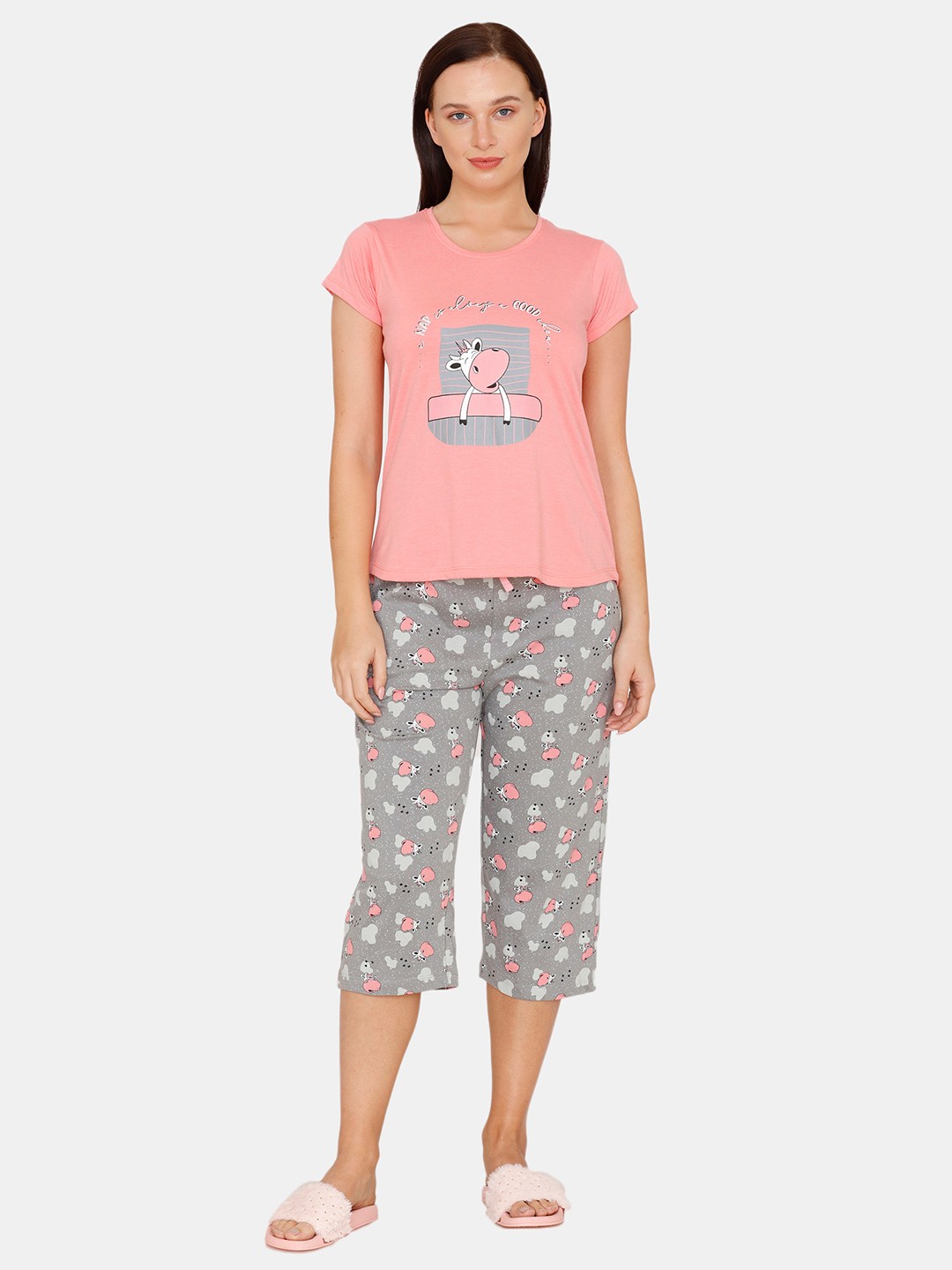 

Zivame Women Grey & Pink Printed Night Suit