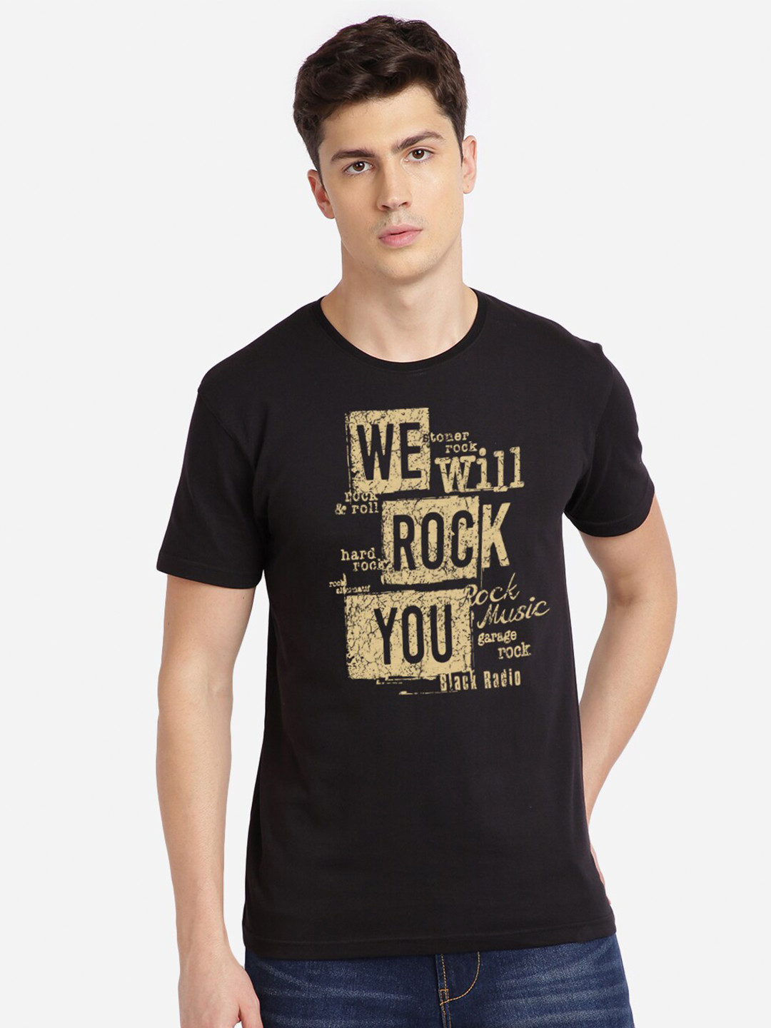 

MASH UNLIMITED Men Black & Beige Printed Round Neck T-shirt