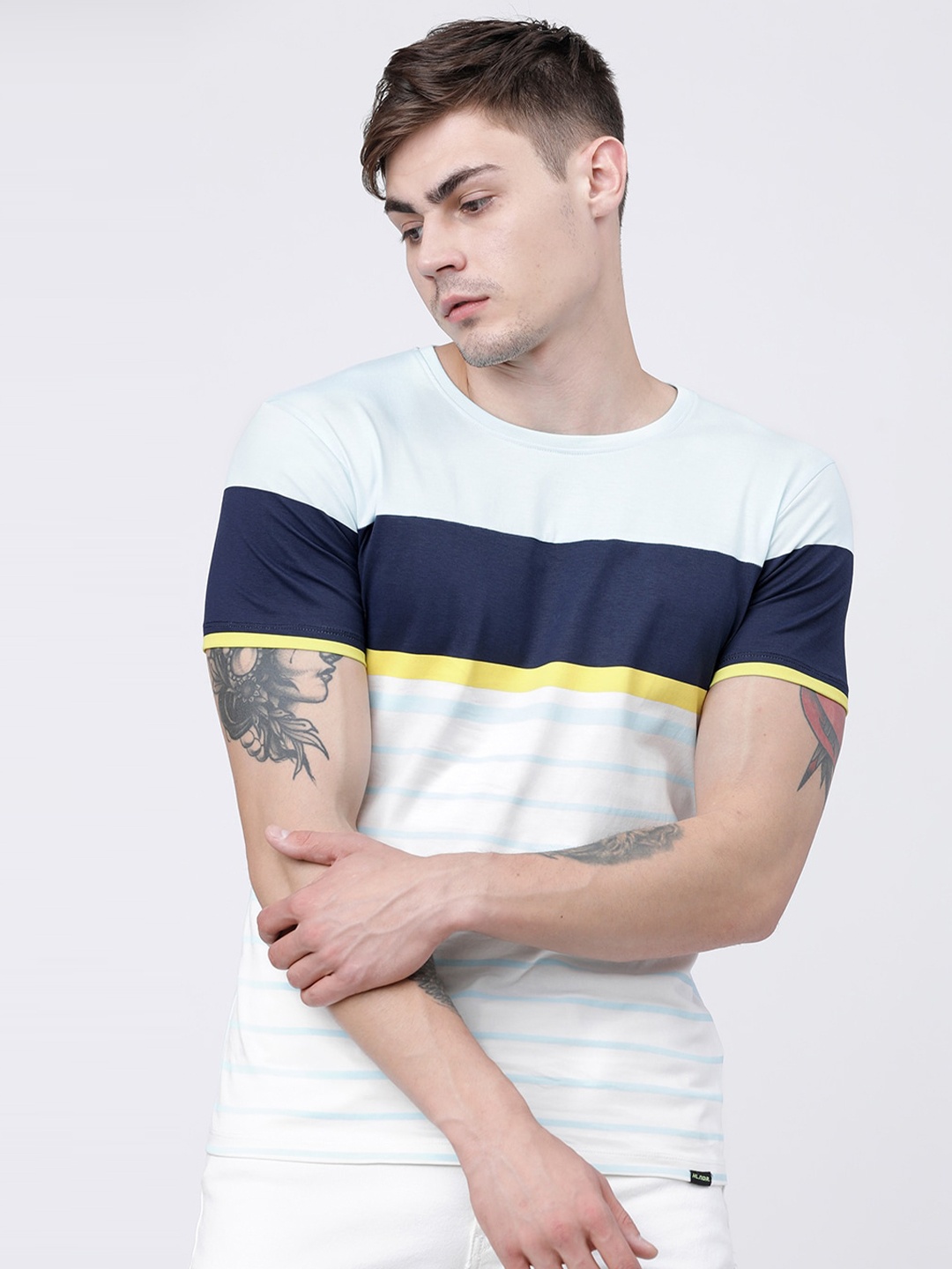 

HIGHLANDER Men White & Navy Blue Striped Round Neck T-shirt