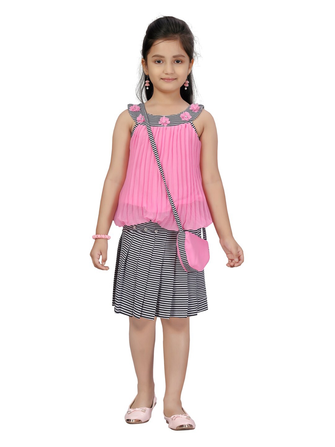 

Aarika Girls Pink & White Embellished Top with Skirt