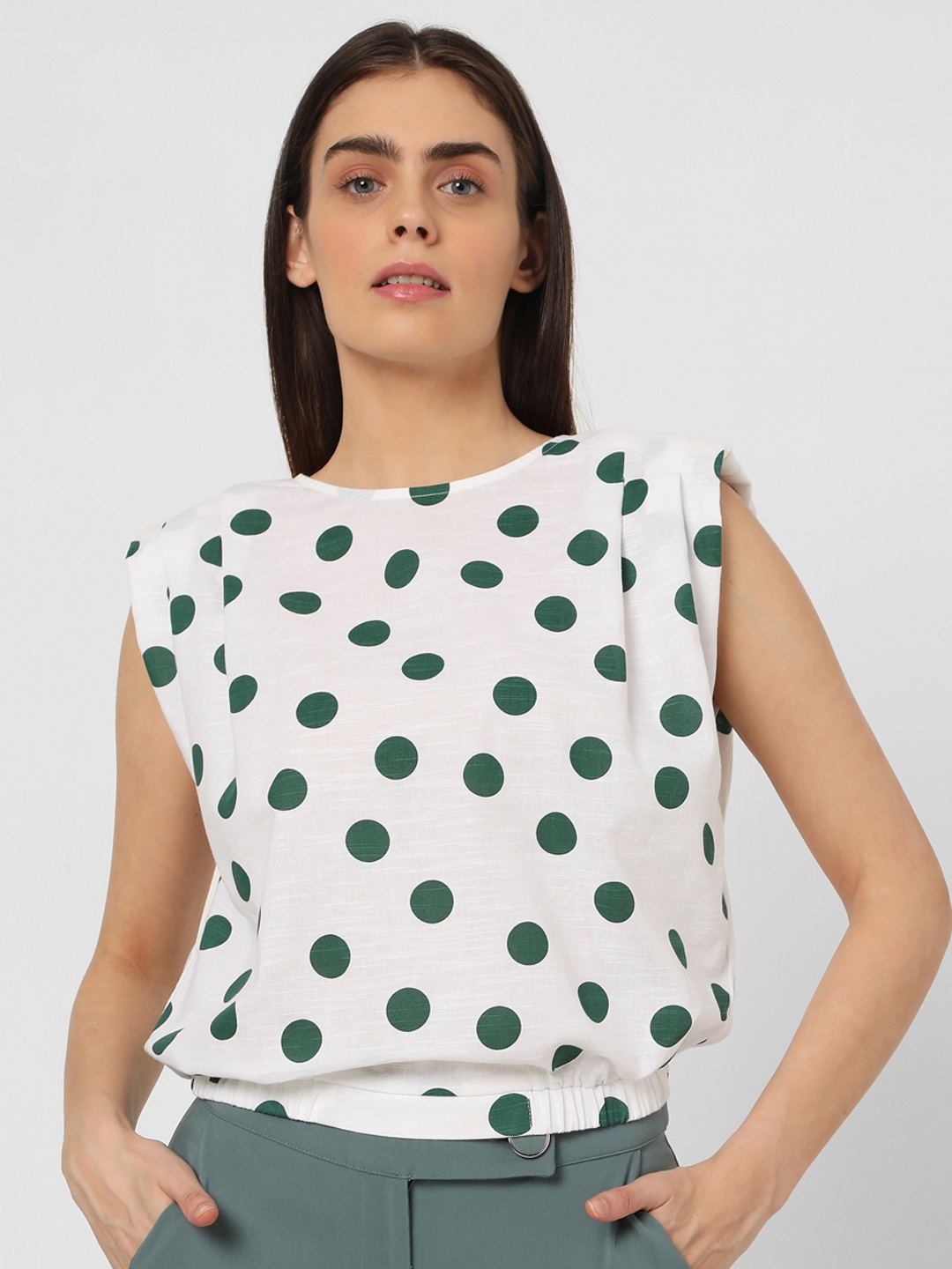 

Vero Moda White & Green Polka Dots Printed Blouson Top