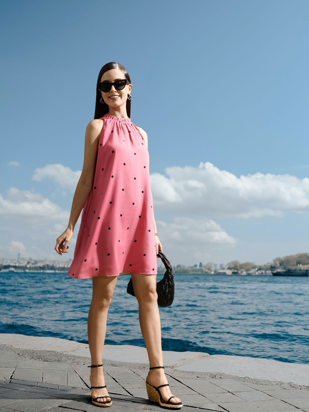 

Vero Moda Pink & Black Polka Dots Printed A-Line Dress