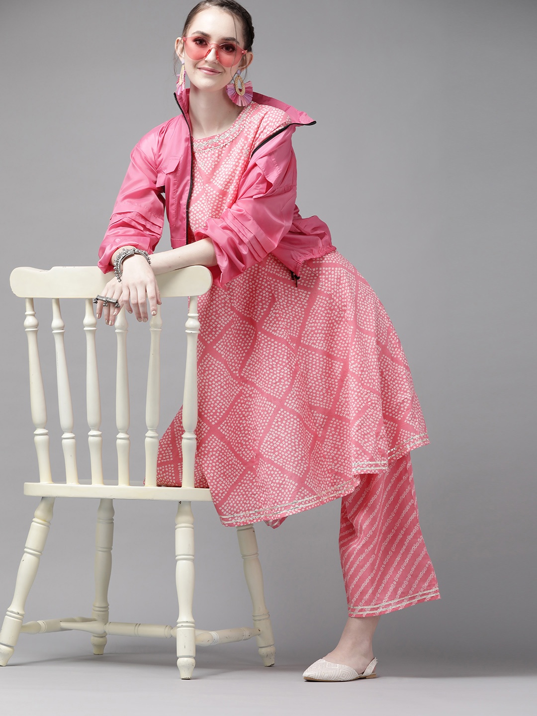 

Indo Era Women Pink & Off-White Geometric Printed Pure Cotton Kurta with Palazzos