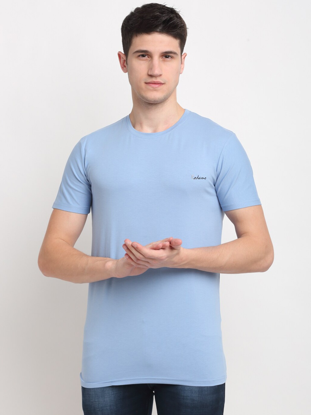 

Rodamo Men Blue Solid Round Neck T-shirt