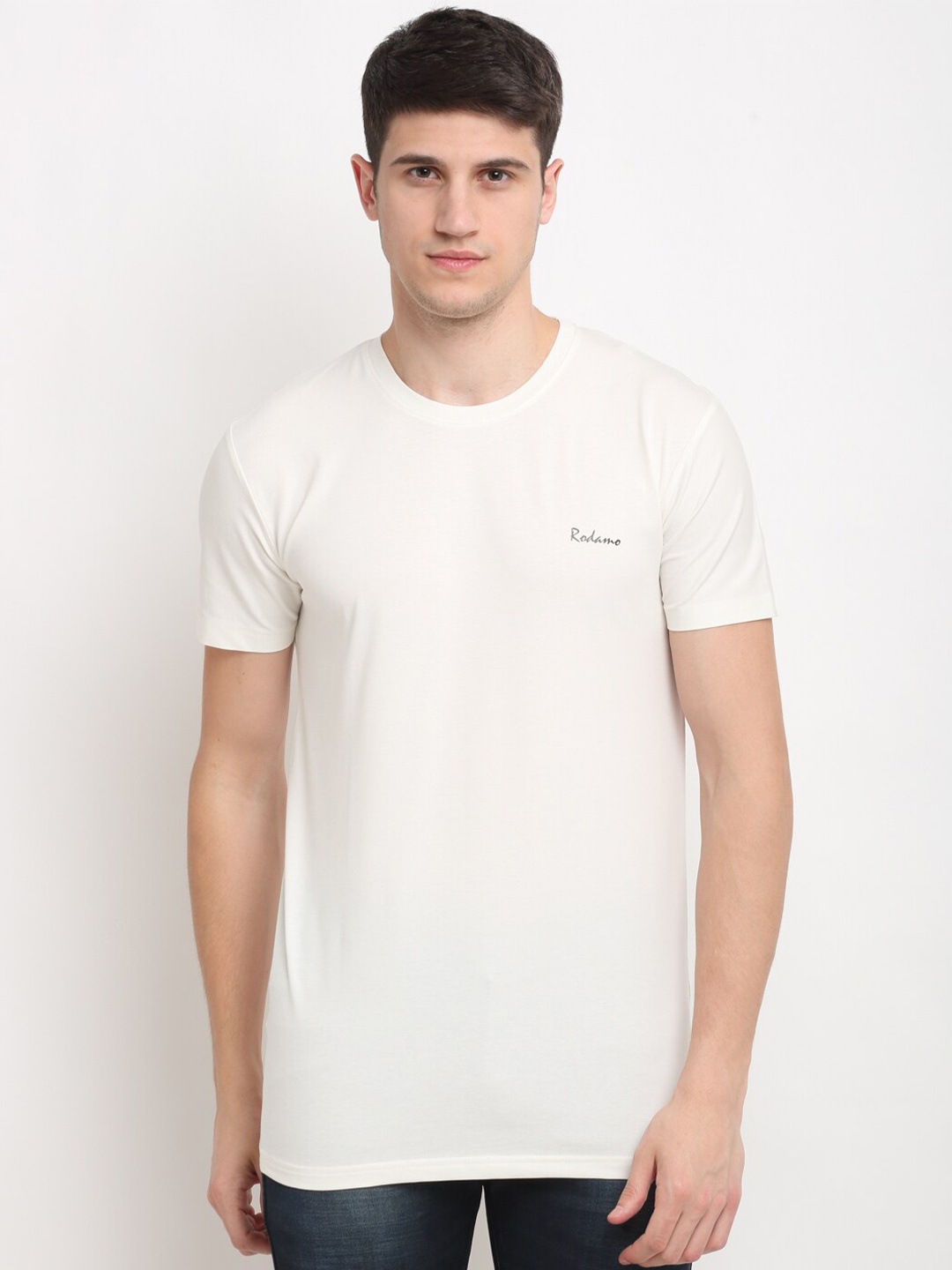 

Rodamo Men White Solid Round Neck T-shirt