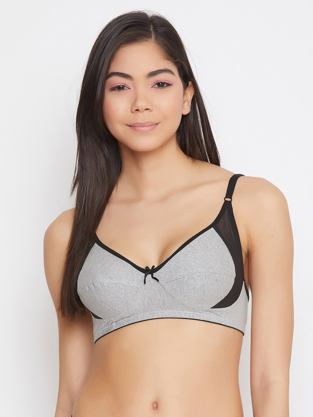 

Clovia Grey & Black Colourblocked Non-Wired Non Padded Everyday Bra BR1780Z0132B