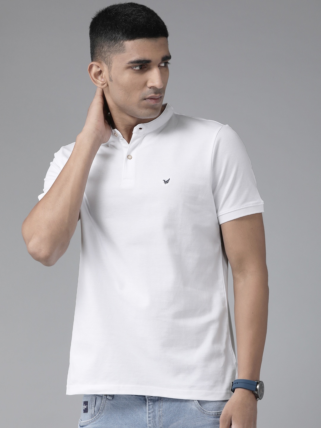 

Blackberrys Men White Pure Cotton Solid Henley Neck T-shirt