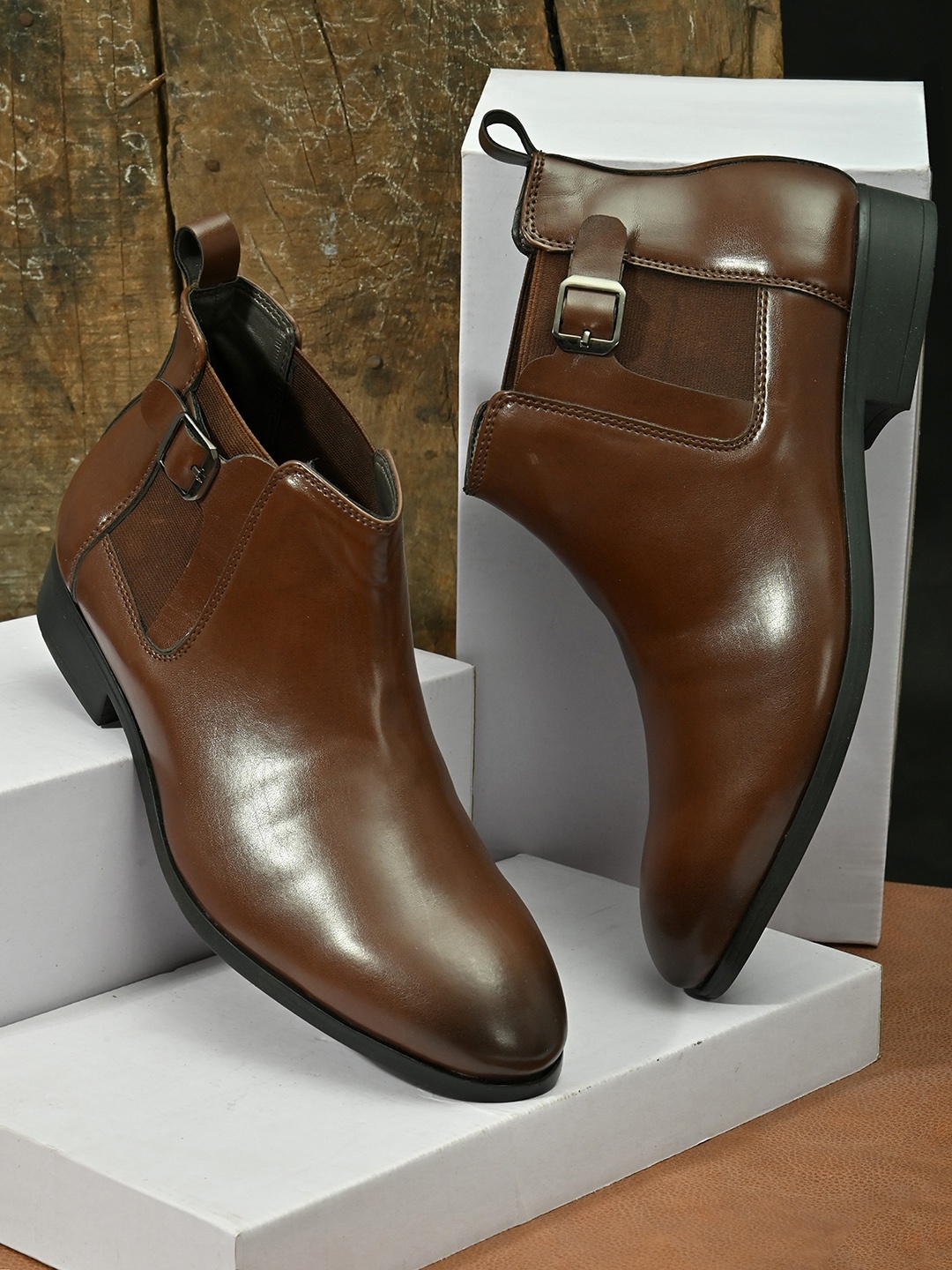 

San Frissco Men Brown Flat Boots