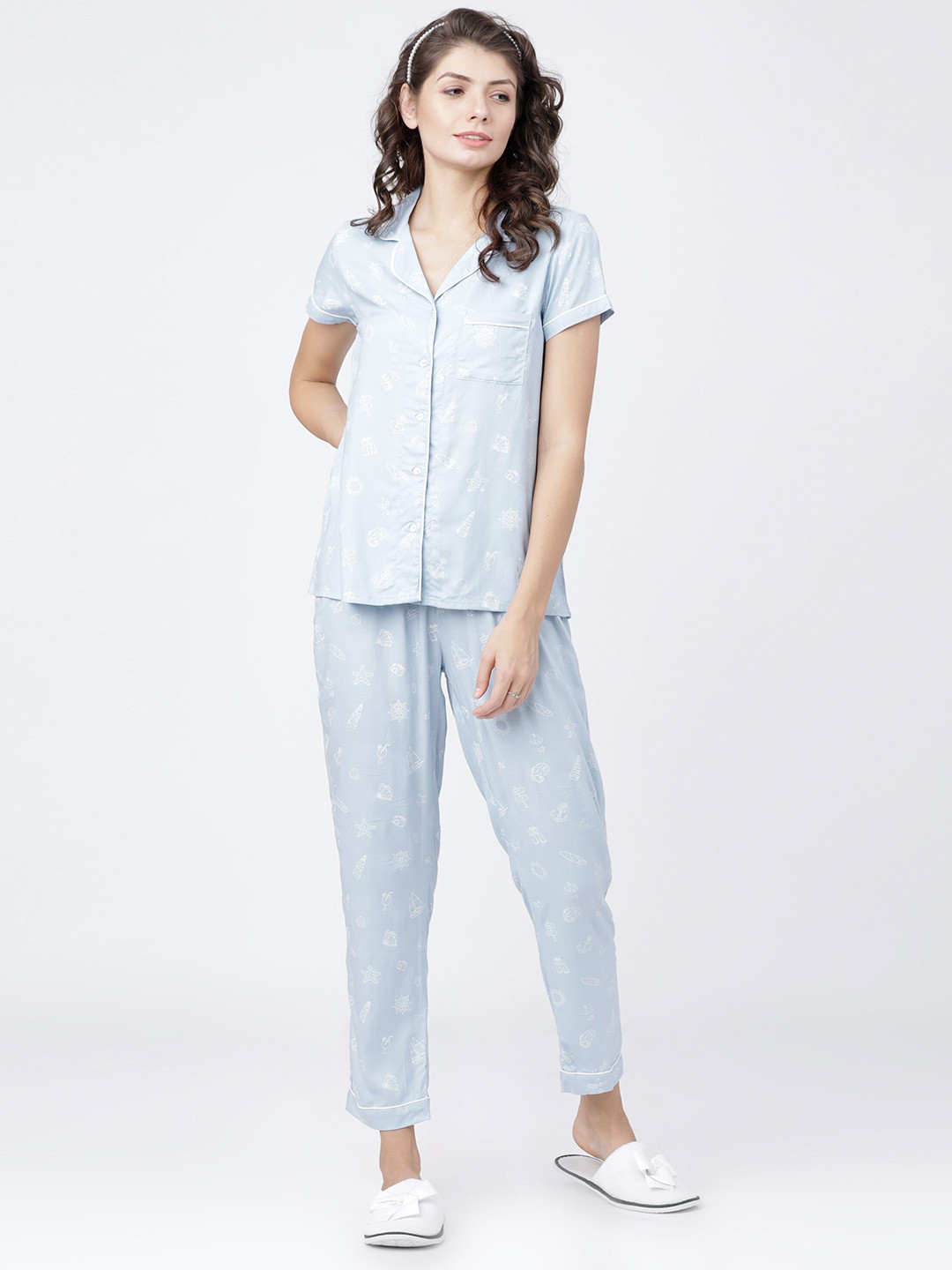 

Tokyo Talkies Women Blue & White Printed Night suit