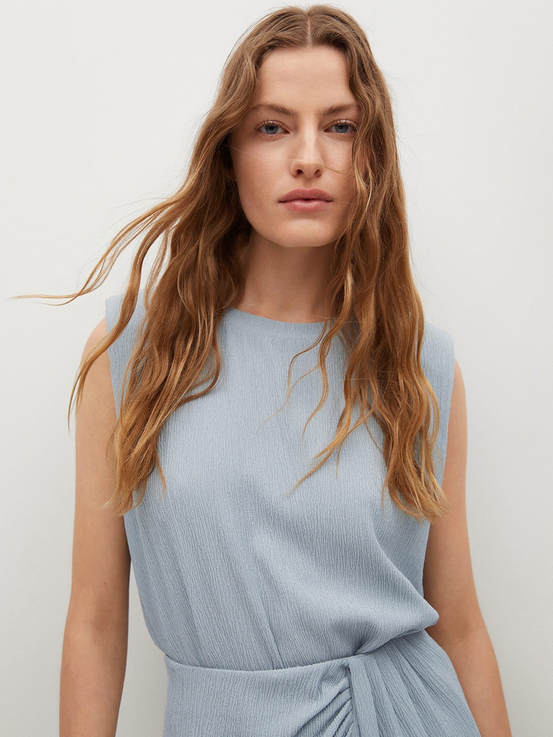 

MANGO Blue Padded Shoulder Solid Regular Top