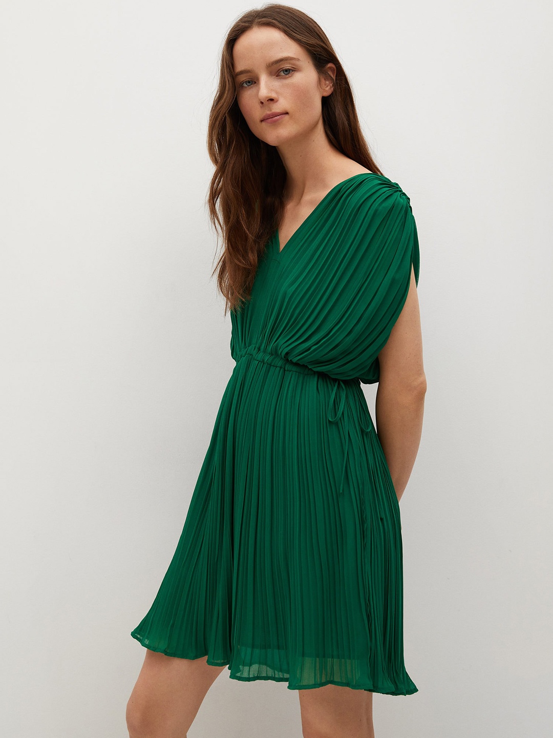 

MANGO Women Green Solid A-Line Accordion Pleated Sustainable Dress