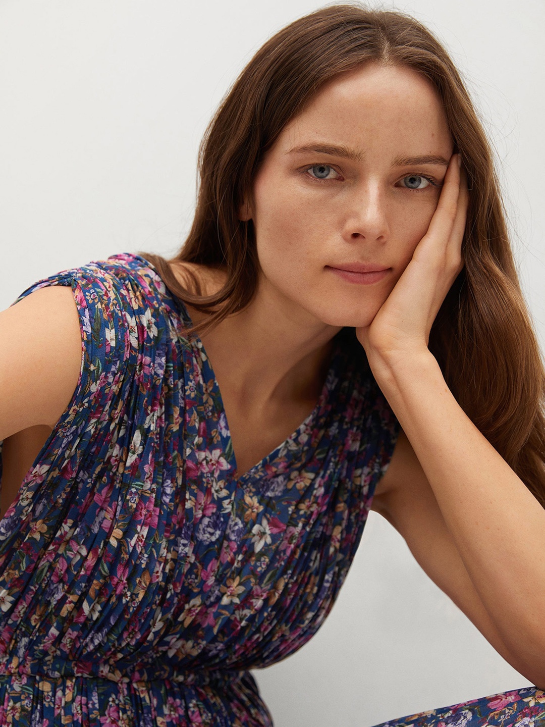 

MANGO Women Navy Blue & Pink Floral Printed A-Line Accordion Pleated Sustainable Dress