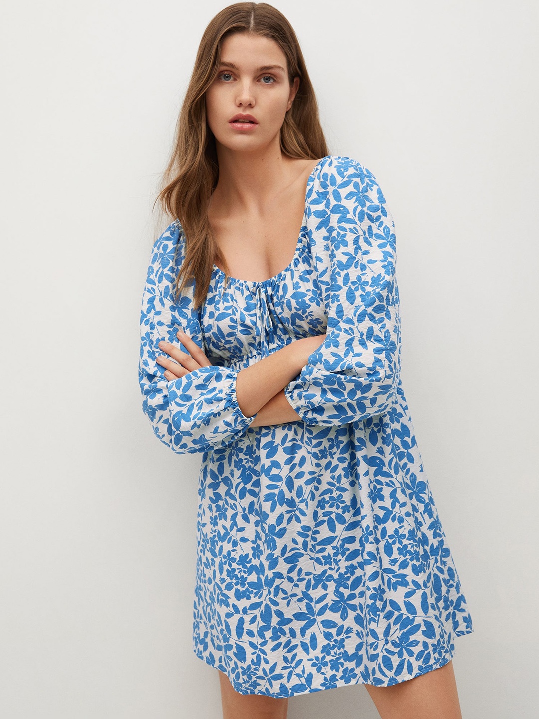 

MANGO Blue & White Floral Print Sustainable Tie-Up Neck Empire Dress