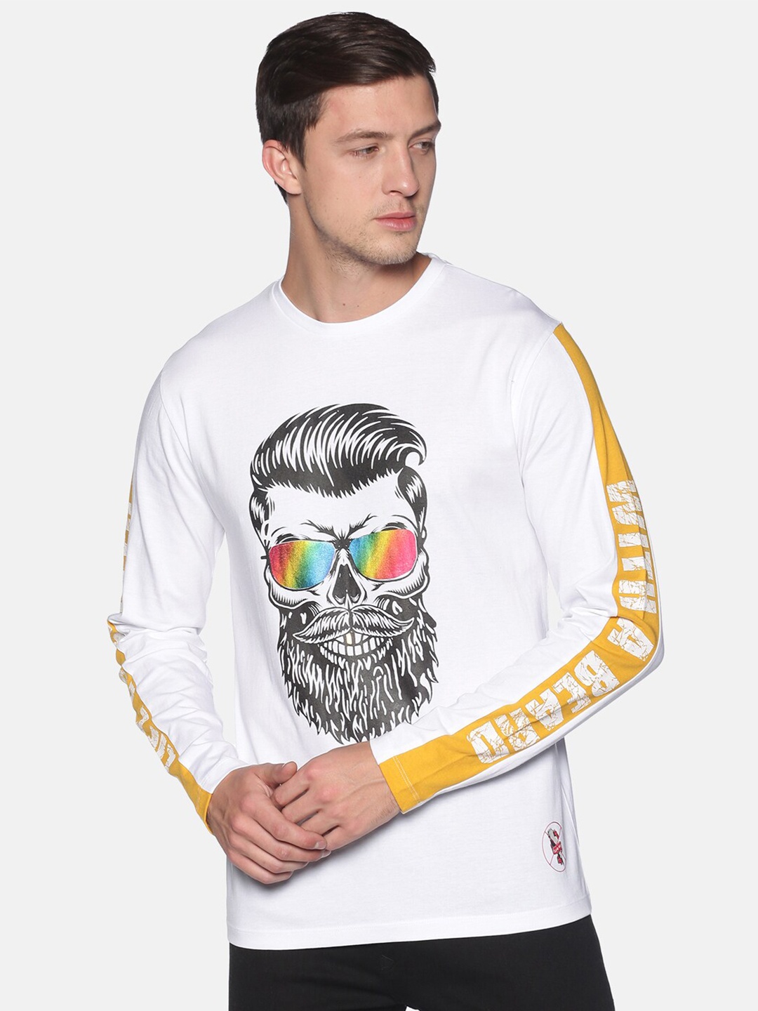 

UrGear Men White Printed Round Neck T-shirt