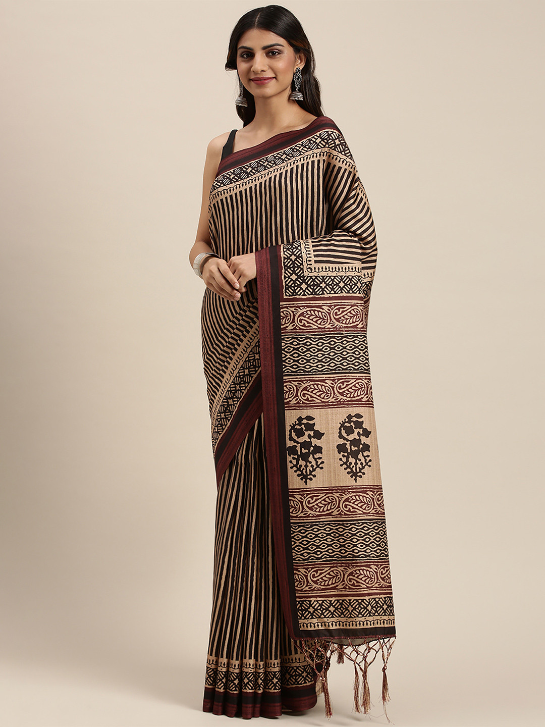 

Soch Beige Ethnic Motifs Silk Blend Banarasi Saree
