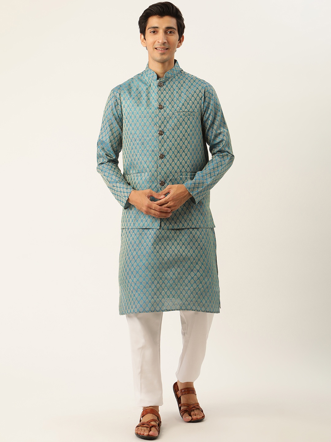 

SOJANYA Men Teal Blue & White Off-Woven Design Kurta with Pyjamas & Nehru Jacket