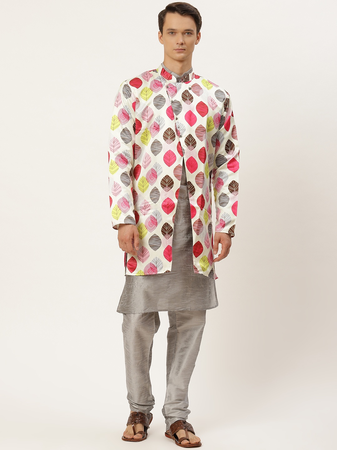 

SOJANYA Men White & Grey Floral Print Kurta & Churidar with Tailored Jacket