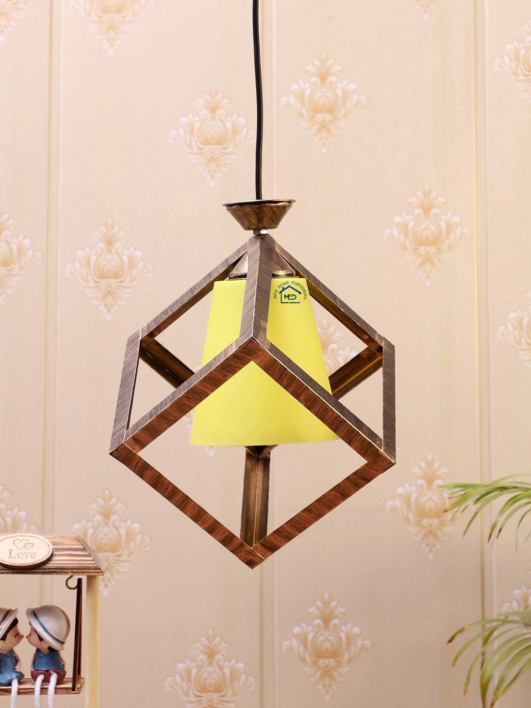 

MFD HOME FURNISHING Yellow & Brown Printed Quirky Pendent Lamp