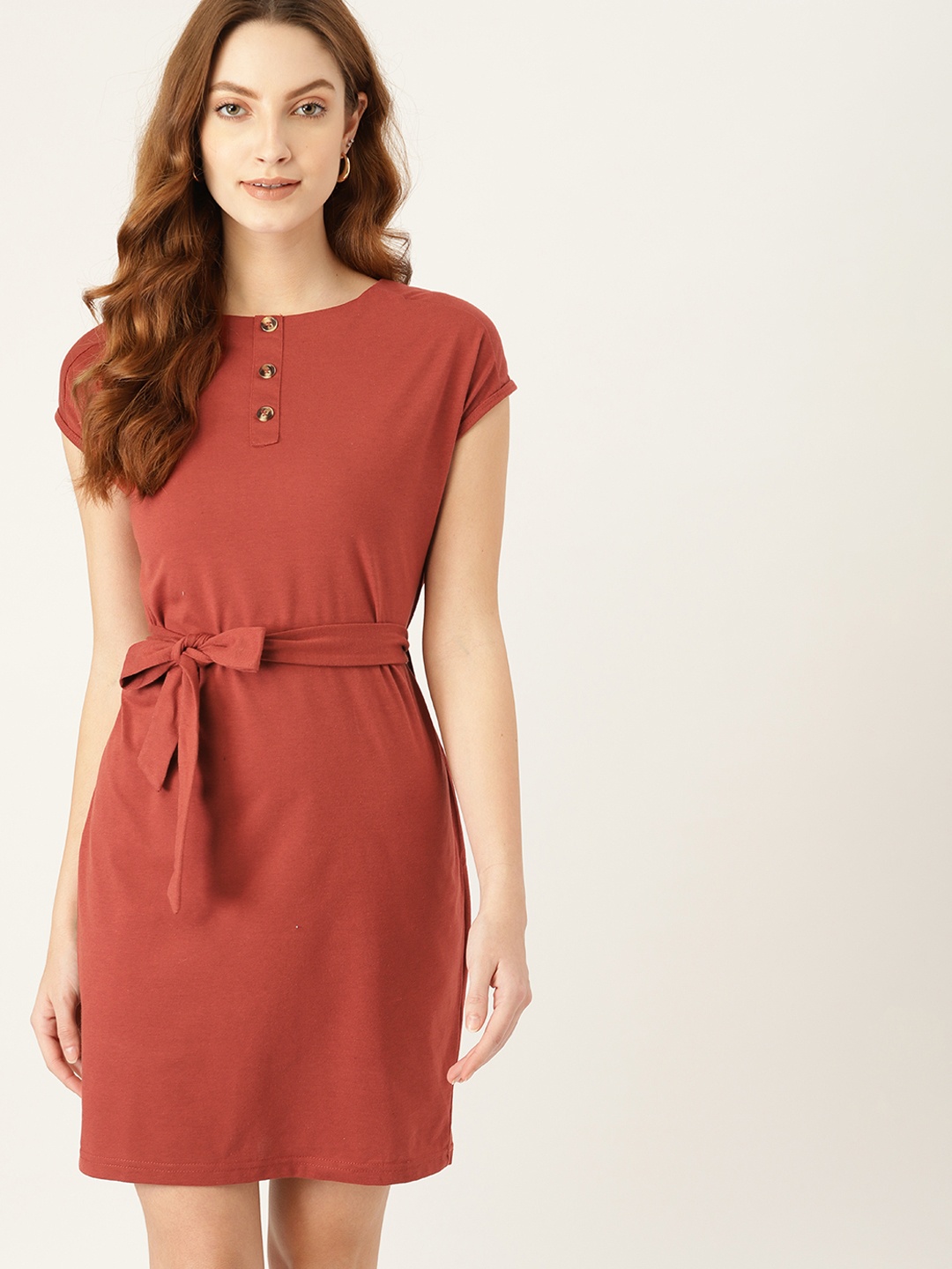 

DressBerry Maroon Sheath Dress