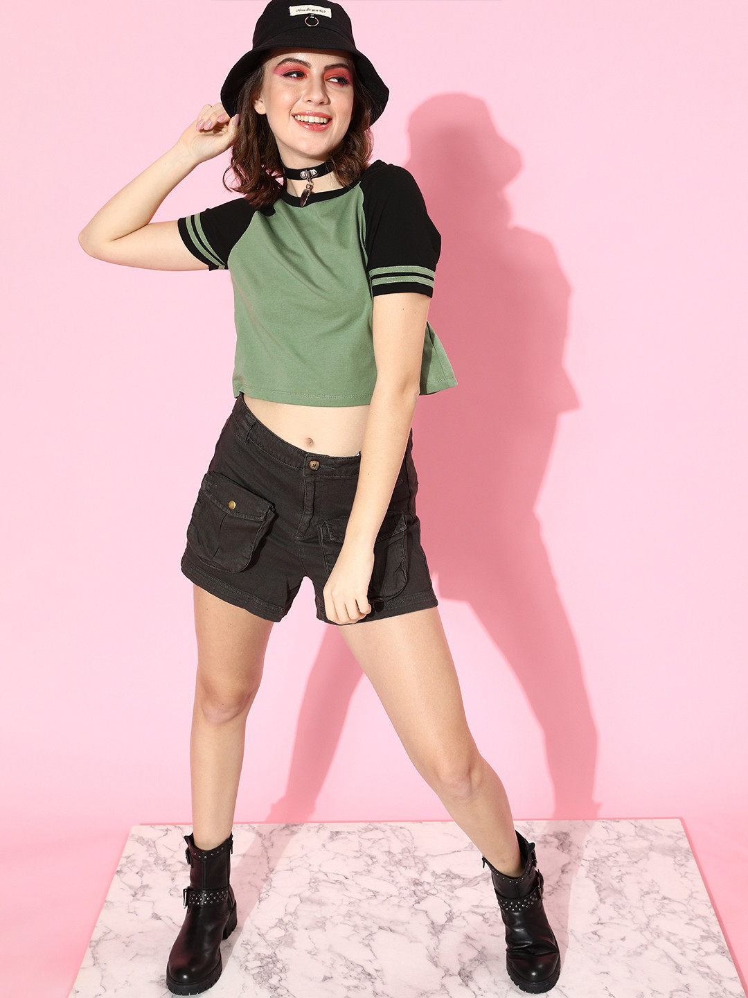 

DressBerry Women Gorgeous Green Colourblocked Cropped Tshirt