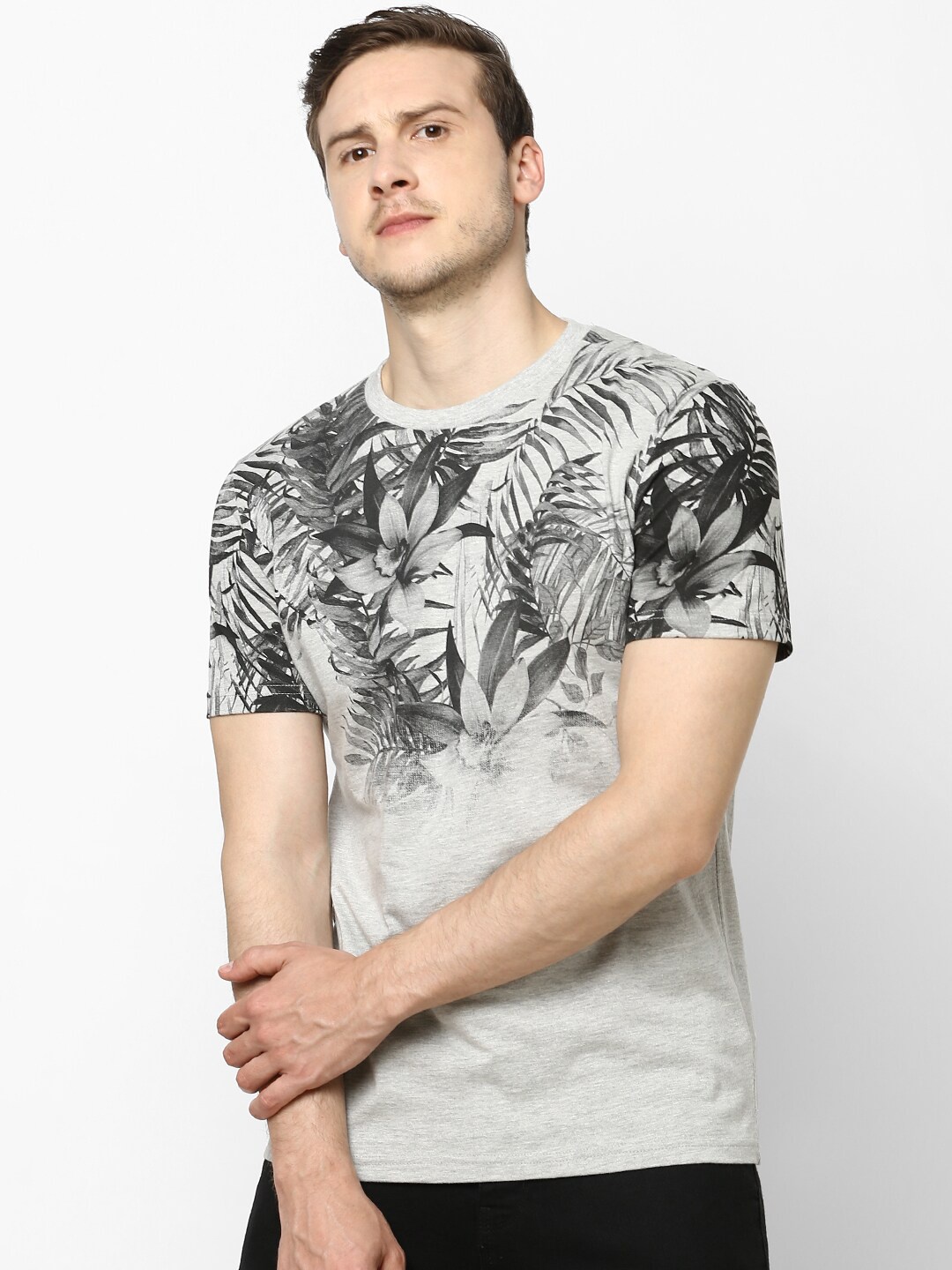 

Celio Men Grey Printed Round Neck T-shirt