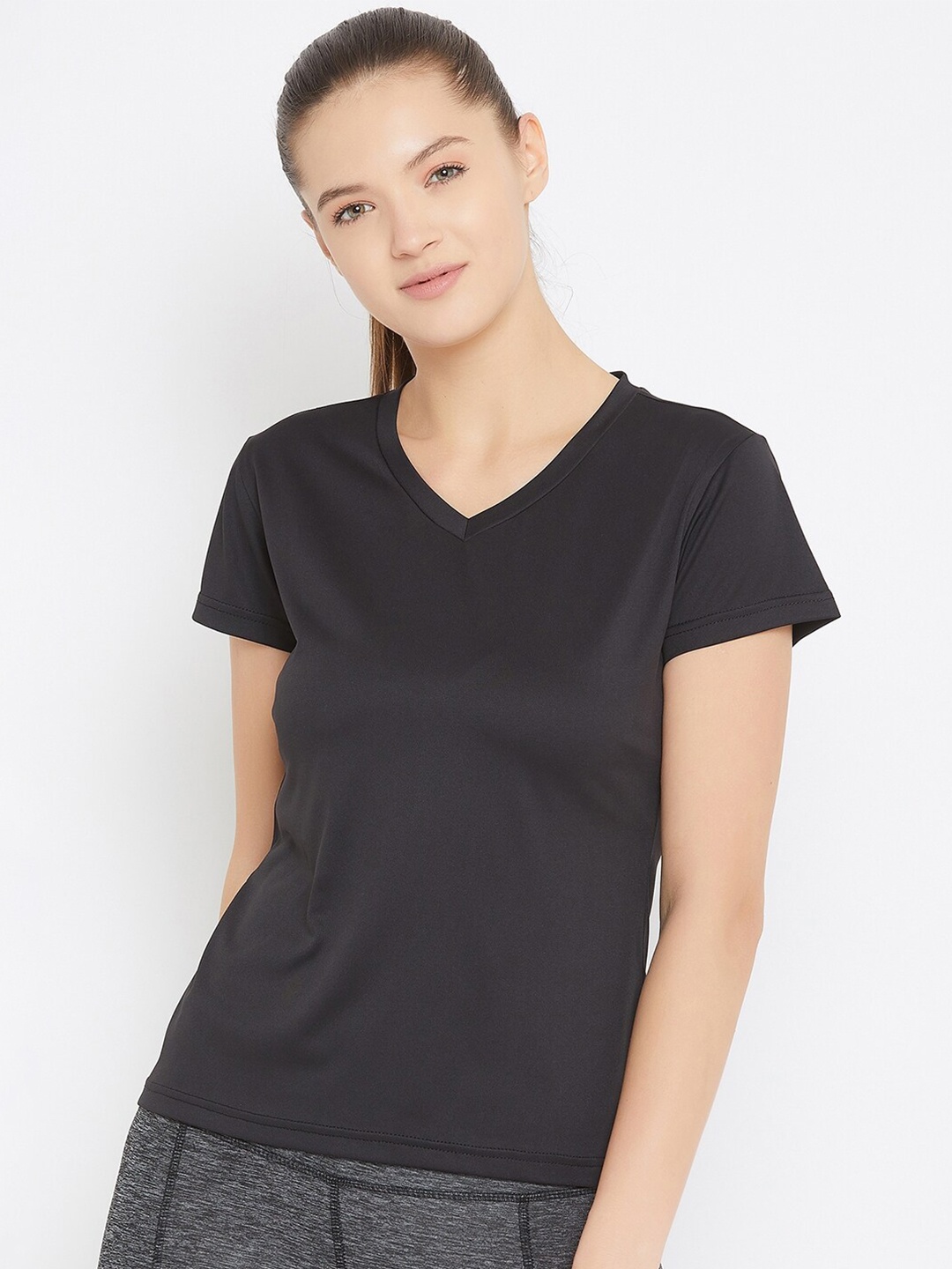 

JUMP USA Women Black Solid V-Neck T-shirt