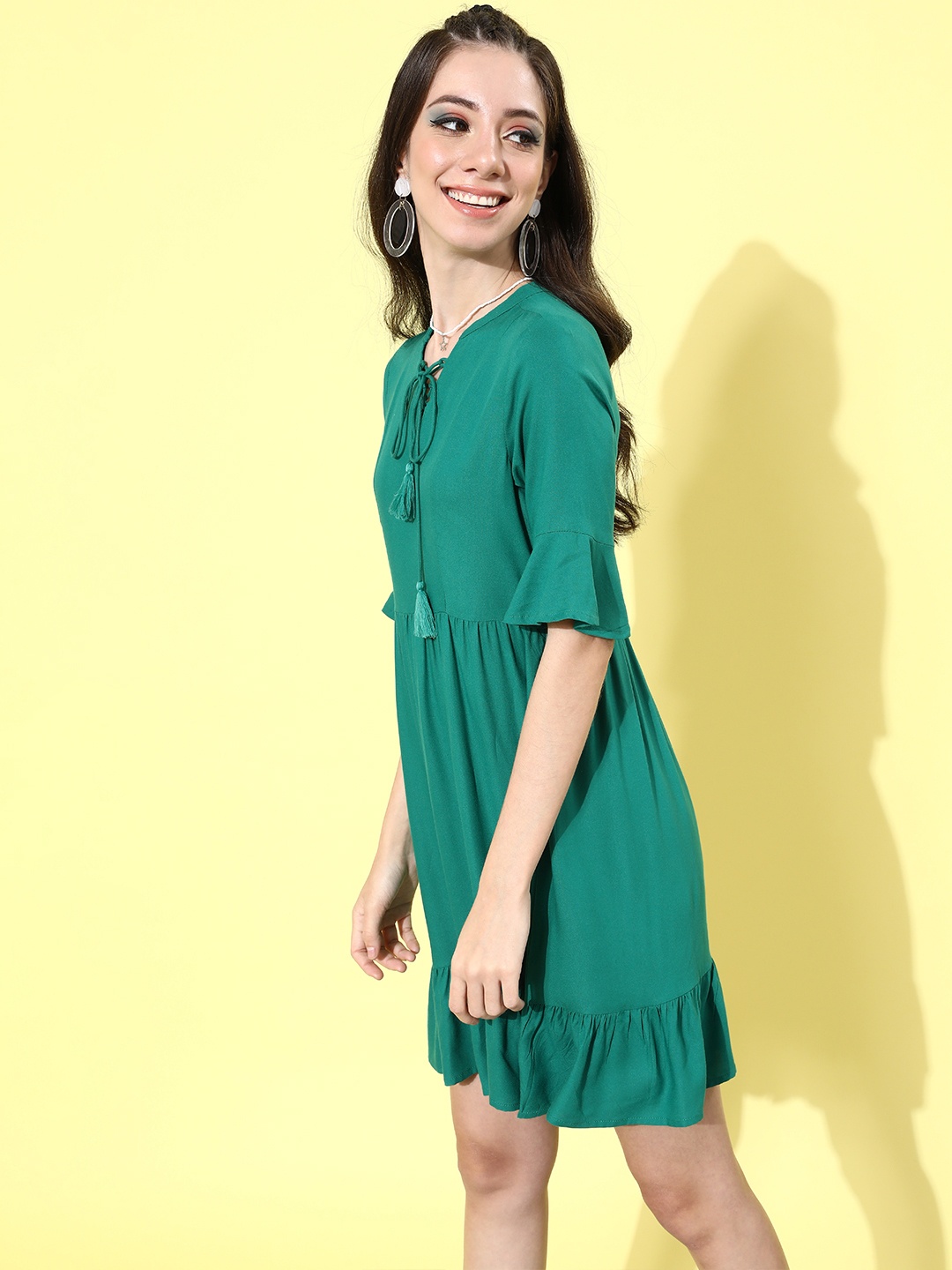 

DressBerry Woman Gorgeous Green Solid Tiered Dress