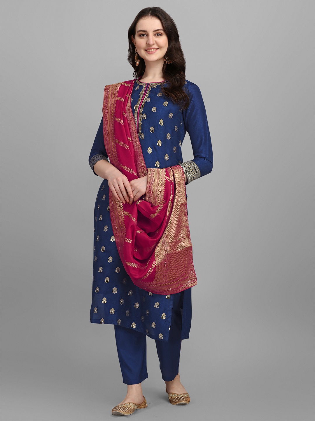 

Seerat Women Blue & Red Woven Design Kurta with Palazzos & Dupatta