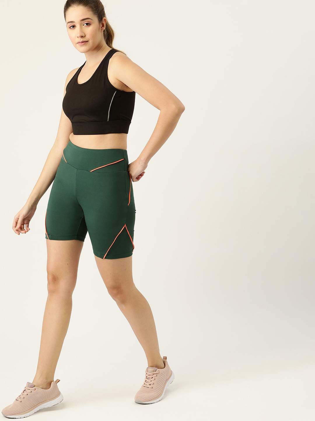 

DressBerry Women Green Solid Sports Shorts