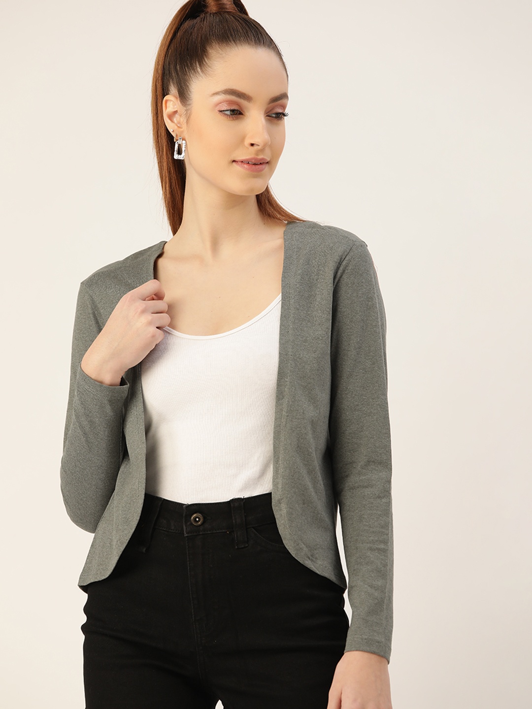 

DressBerry Women Charcoal Grey Solid Sustainable & Recycled Shrug