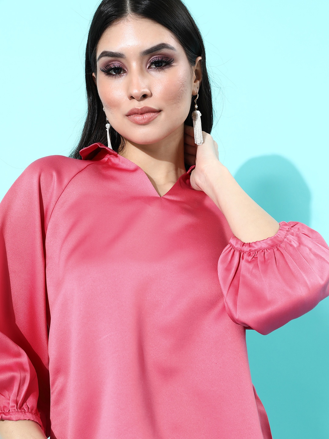 

DressBerry Pink Solid Satin Finish Puff Sleeves Regular Top