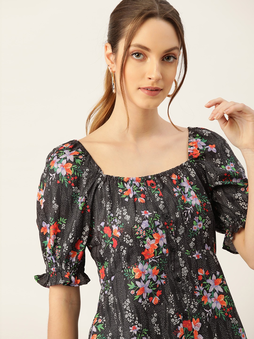

DressBerry Black & Orange Floral Puff Sleeve Regular Top