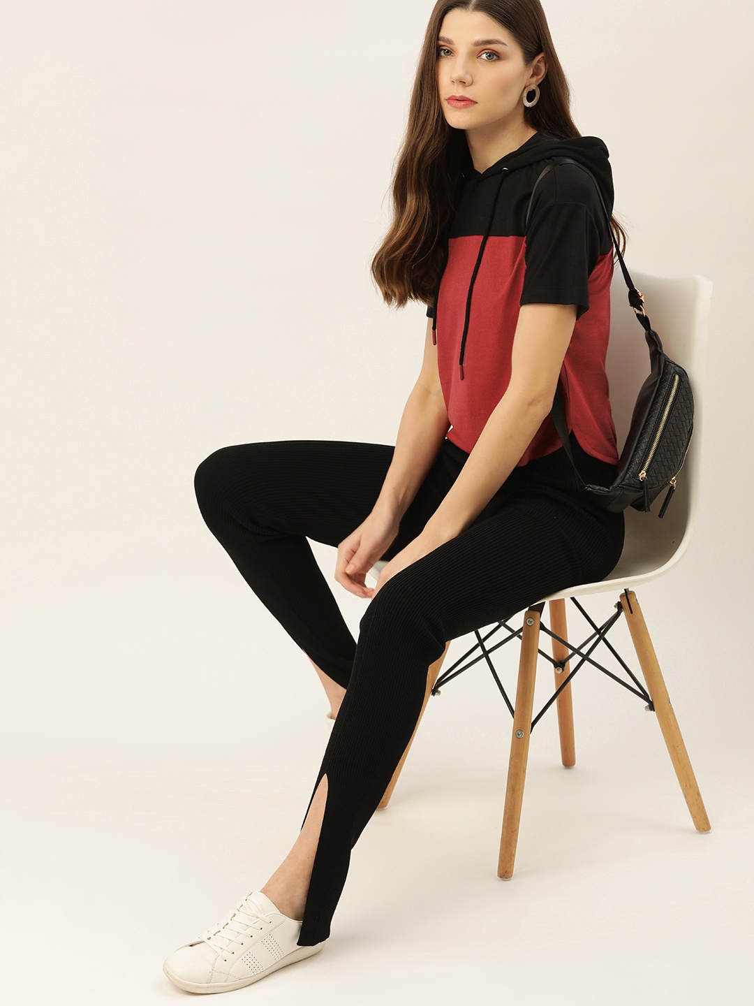 

DressBerry Women Black & Pink Colourblocked T-shirt