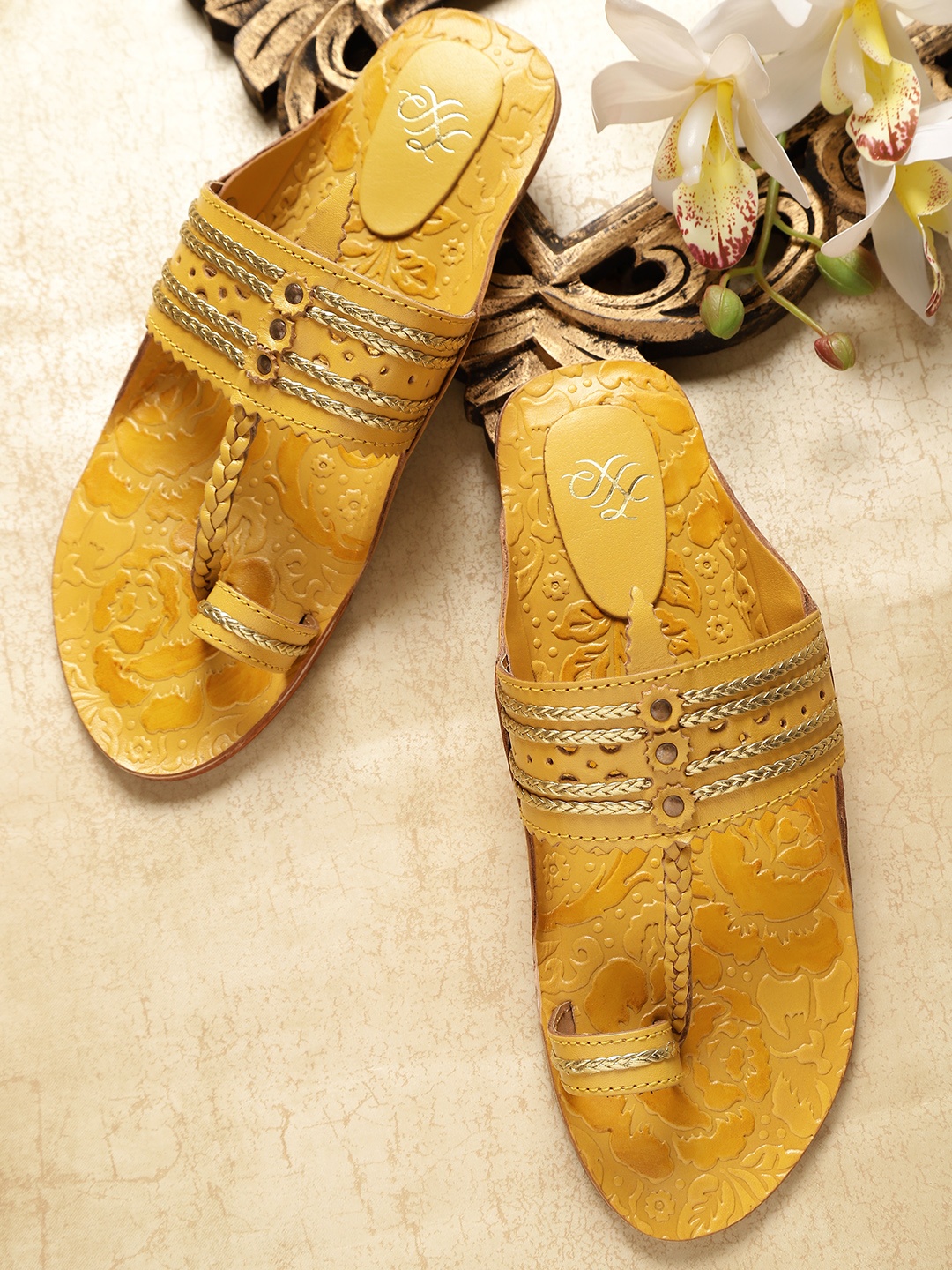 

House of Pataudi Women Mustard Yellow & Gold-Toned Braided Handcrafted One Toe Flats