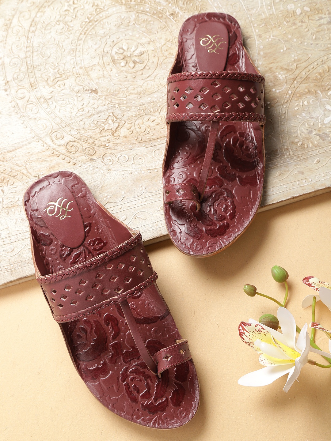 

House of Pataudi Women Burgundy Laser Cut Handcrafted One Toe Flats