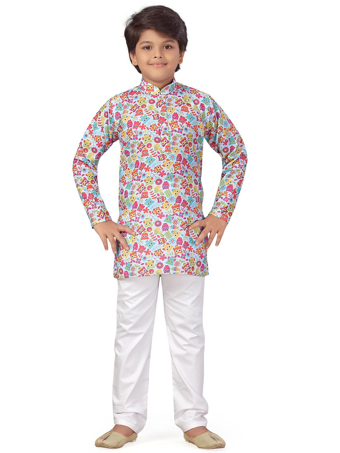 

Aj DEZInES Boys Red Printed Kurta with Pyjamas