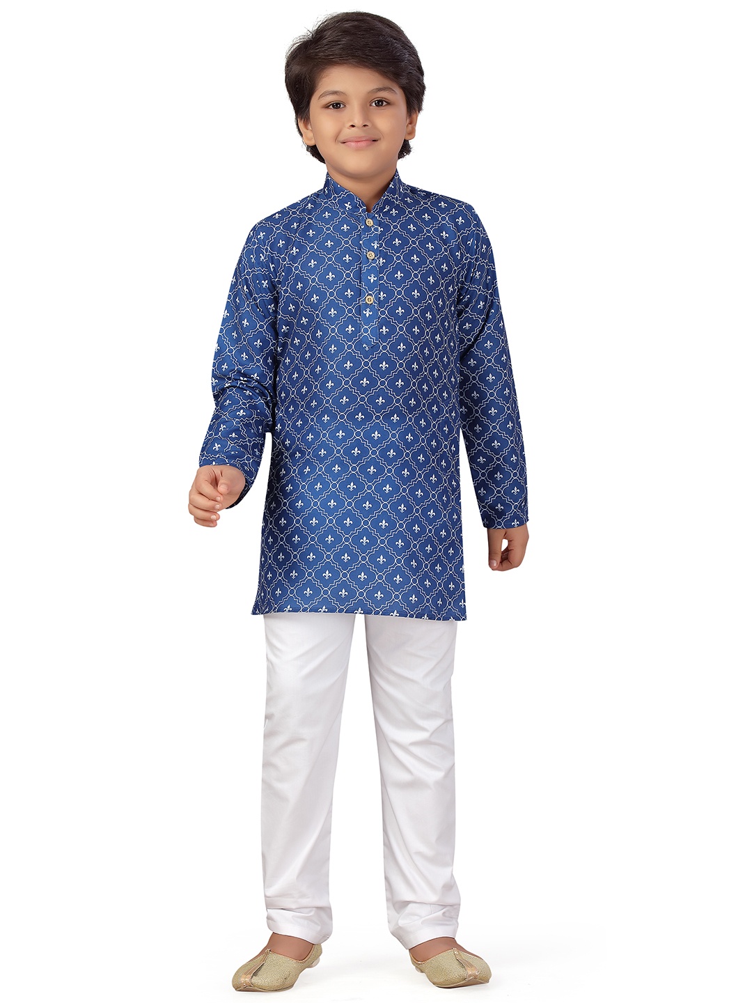 

Aj DEZInES Boys Blue Printed Kurta with Pyjamas