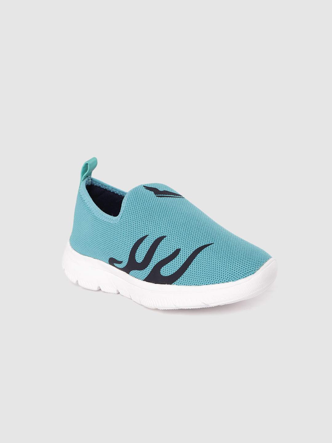 

YK Boys Green & Black Printed Slip-On Sneakers