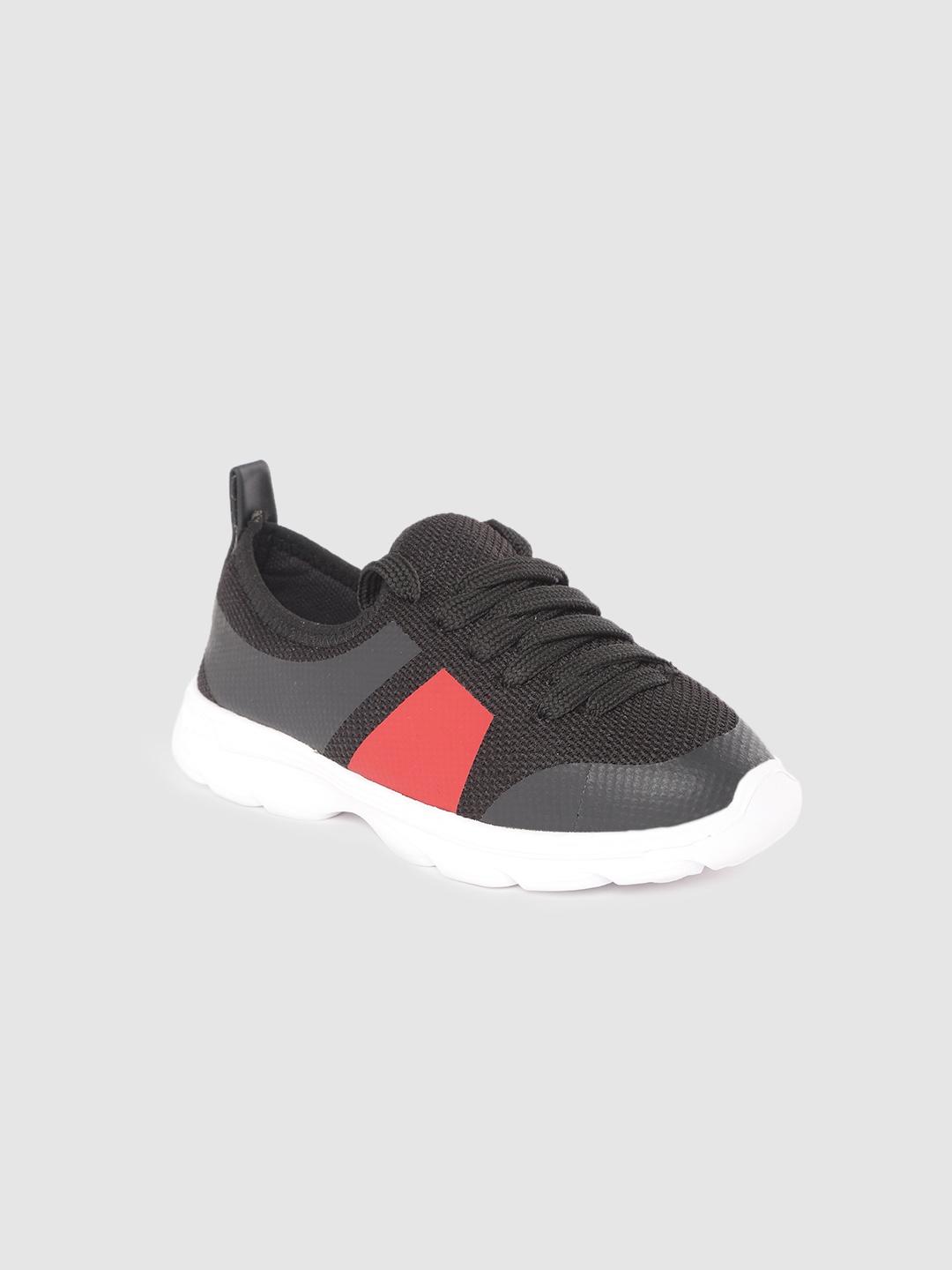 

YK Kids Black & Red Colourblocked Sneakers