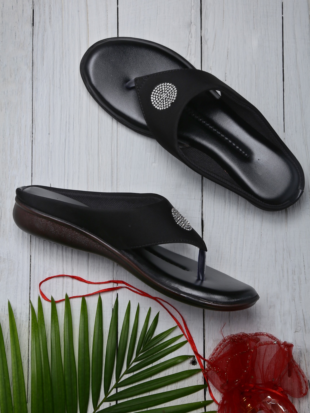 

DEAS Women Black Embellished Open Toe Flats