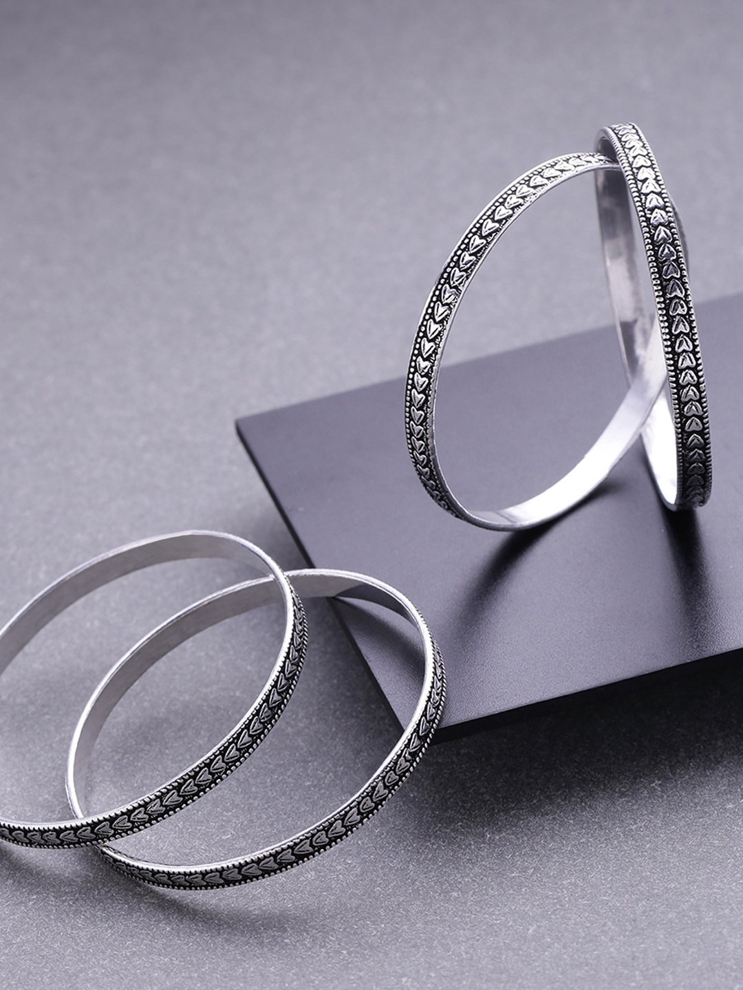 

Yellow Chimes Set Of 4 Oxidised Silver-Plated Handcrafted Bangles